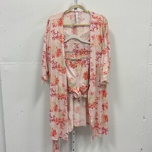 Flora Nikrooz Floral Sabrina Printed Travelset Pajama Pink Blush Top Shorts Robe